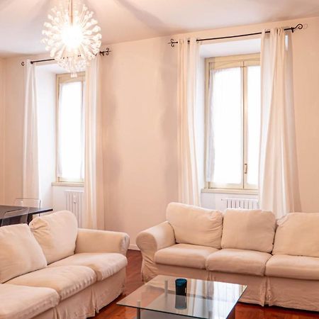 Appartamento Superhouse Piazza Duomo Area Milan Luaran gambar